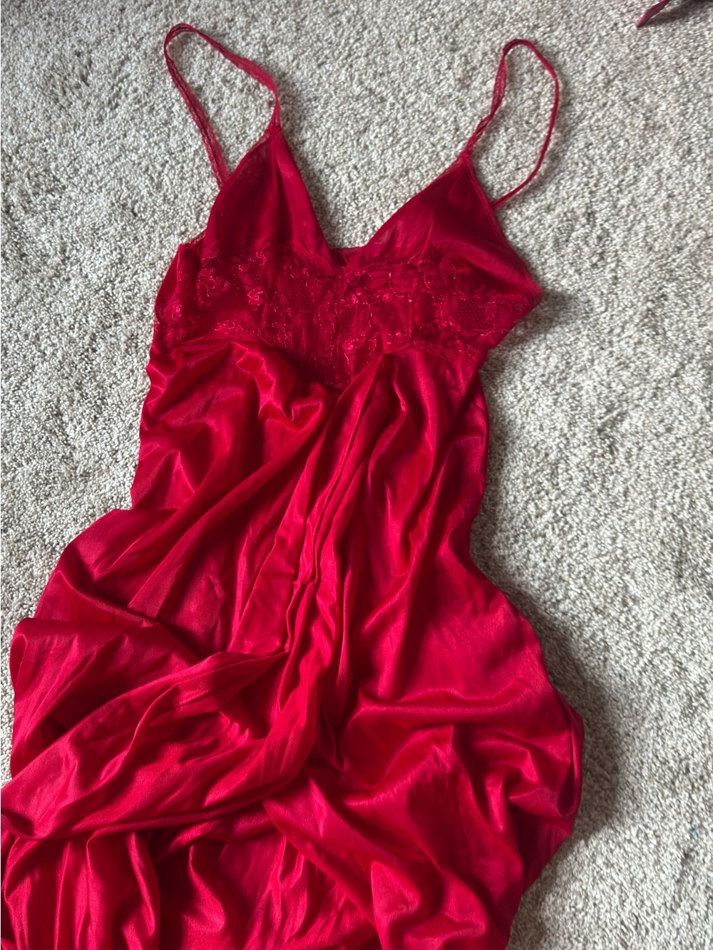 Red Satin Lace Chemise Nightgown - Retro Vintage - Picture 4 of 8